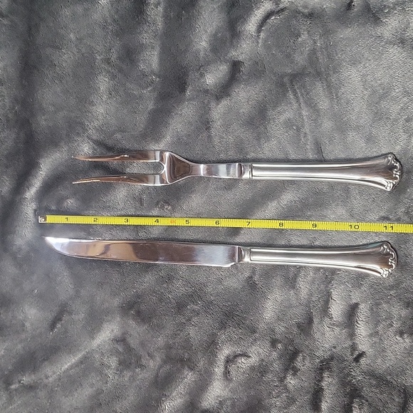 2 pc Reed & Barton Lyndon carving set knife double fork stainless China utensils - Picture 4 of 4